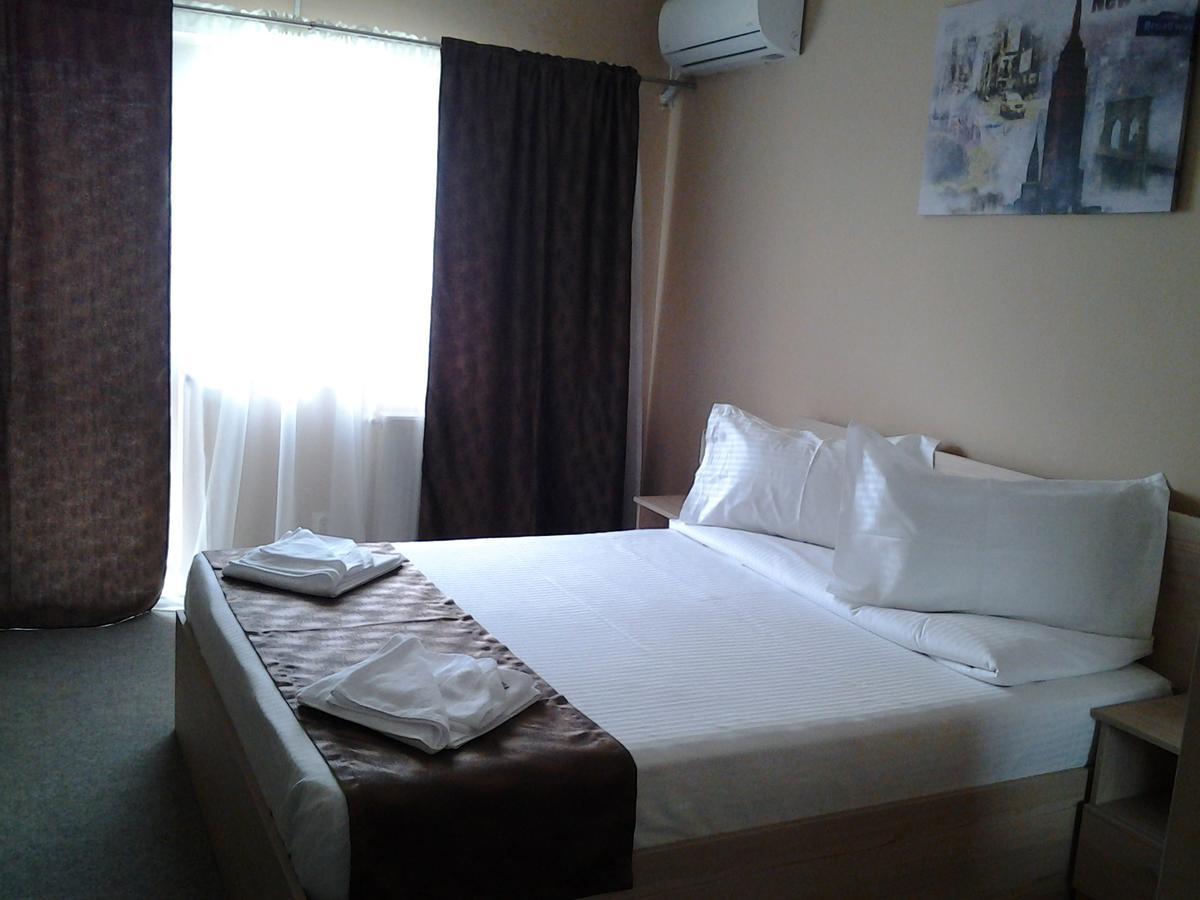Hostel Nova Route Navodari Ngoại thất bức ảnh
