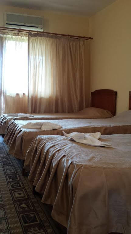 Hostel Nova Route Navodari Ngoại thất bức ảnh