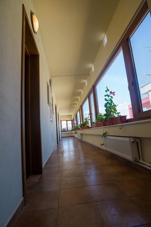 Hostel Nova Route Navodari Ngoại thất bức ảnh